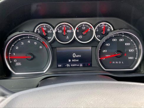 Used 2021 Chevrolet Silverado 2500 LT w/ Convenience Package image 25