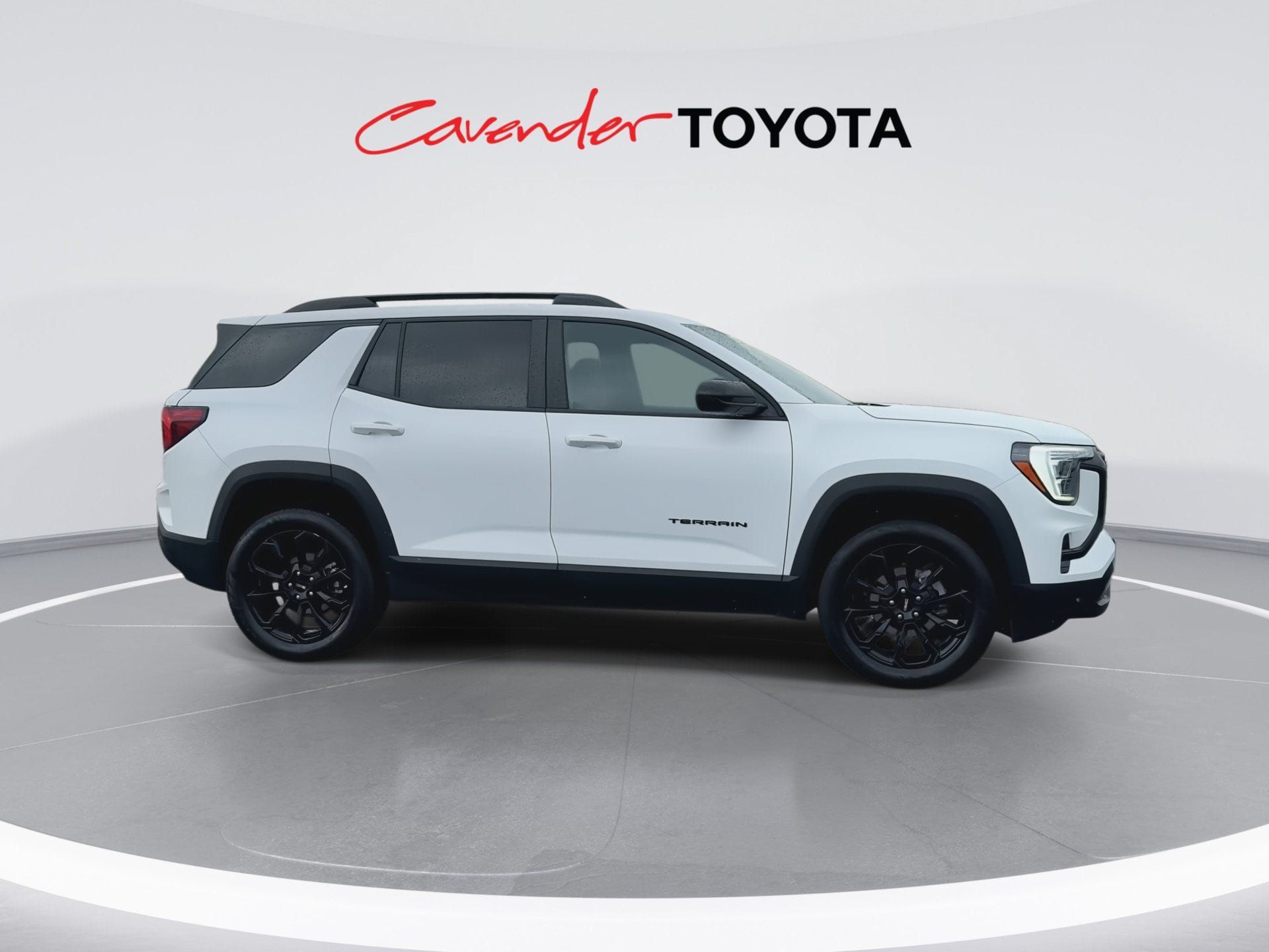 Used 2026 GMC Terrain Elevation w/ Elevation Premium Package AWD/4WD image 9