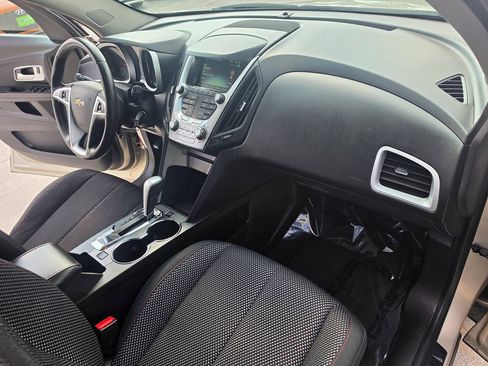 Used 2013 Chevrolet Equinox LT AWD/4WD image 25