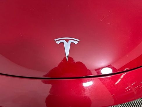 Used 2018 Tesla Model 3 Long Range image 9