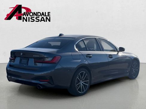 Used 2020 BMW 330i Sedan RWD image 3