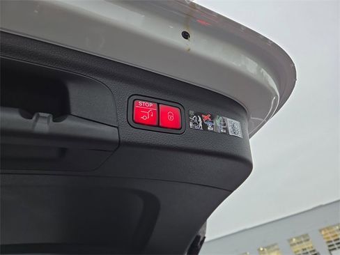 New 2026 Mercedes-Benz GLE 350 4MATIC image 33