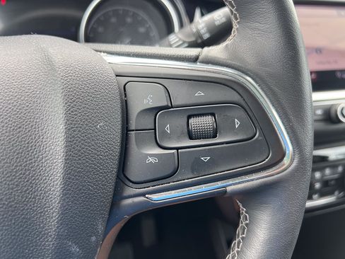 Used 2023 Buick Encore GX Essence w/ Advanced Technology Package FWD image 18