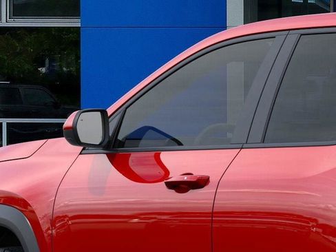 New 2026 Chevrolet Equinox LT w/ Convenience Package II image 12