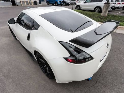 Used 2016 Nissan 370Z Touring RWD image 41