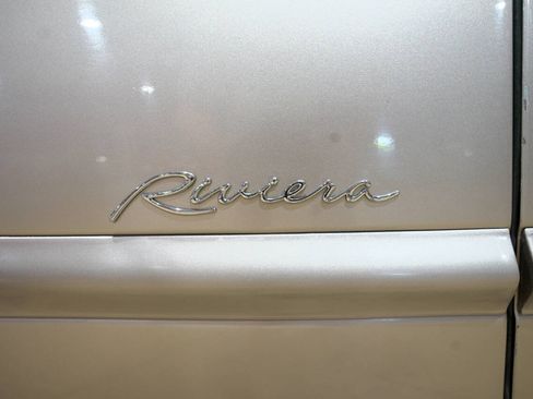 Used 1996 Buick Riviera Supercharged Coupe FWD image 25