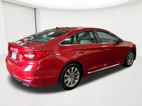 Used 2017 Hyundai Sonata Sport w/ Cargo Package FWD image 5