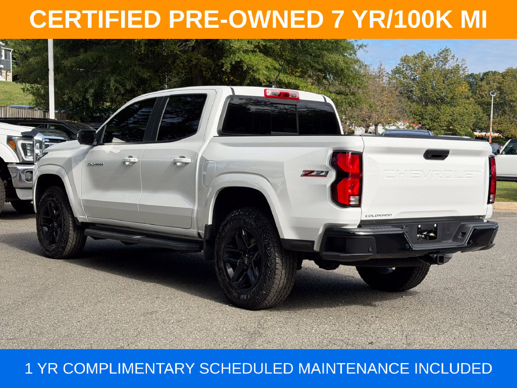 Used 2025 Chevrolet Colorado Z71 w/ Technology Package AWD/4WD image 4
