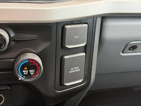 Used 2025 Ford F250 XLT AWD/4WD image 23