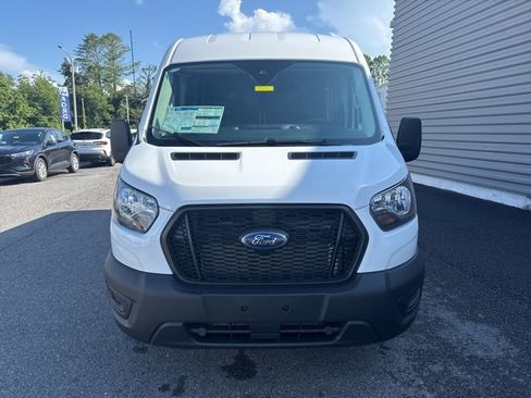 New 2025 Ford Transit 250 148 Medium Roof image 8