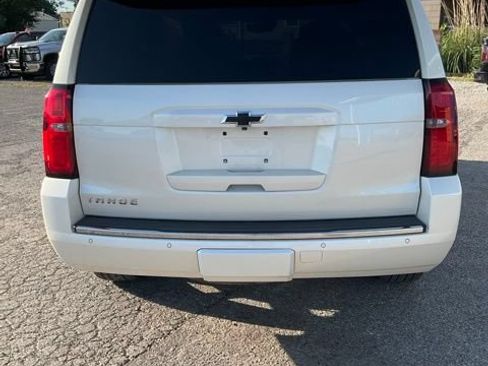 Used 2015 Chevrolet Tahoe LTZ AWD/4WD image 4