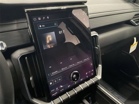 New 2026 GMC Acadia Elevation image 27