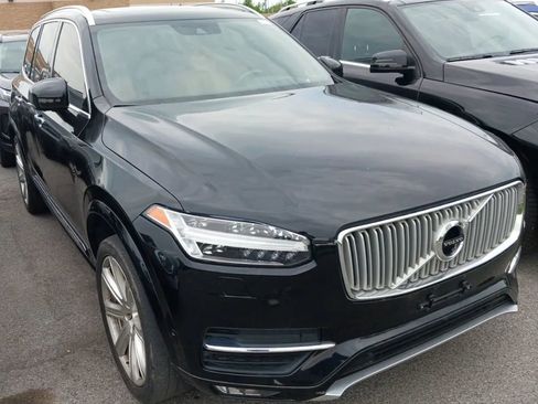 Used 2018 Volvo XC90 T6 Inscription w/ Convenience Package AWD/4WD image 1