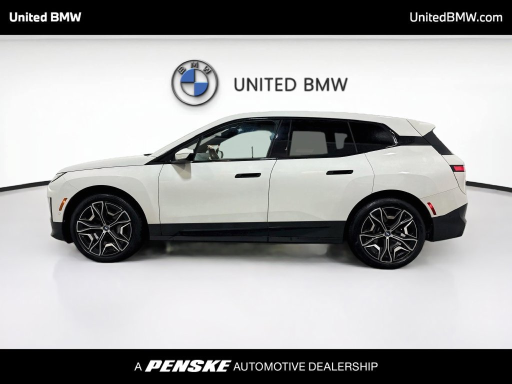 Certified 2024 BMW iX xDrive50 AWD/4WD image 8