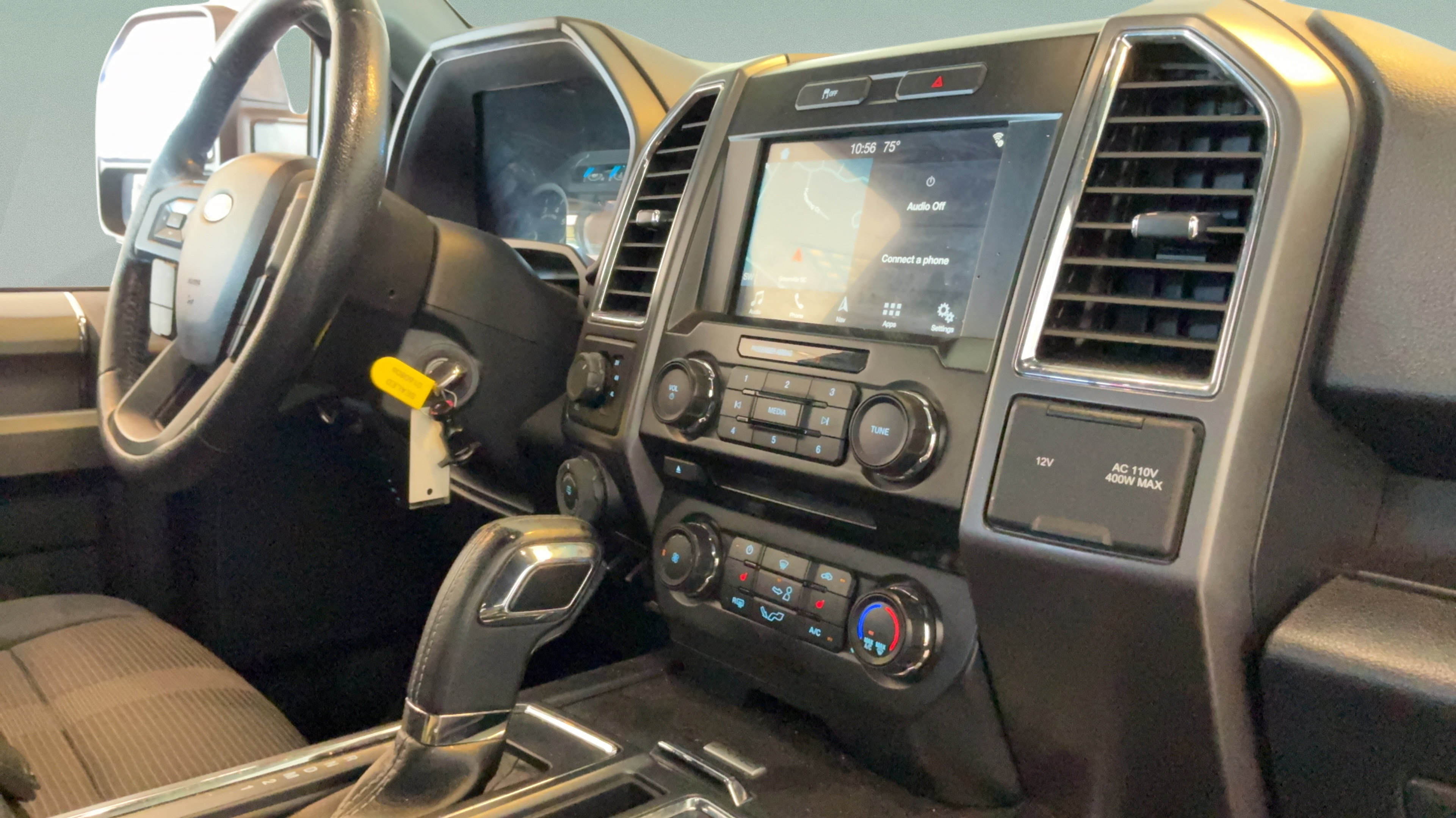 Used 2016 Ford F150 XLT w/ Equipment Group 302A Luxury AWD/4WD image 41
