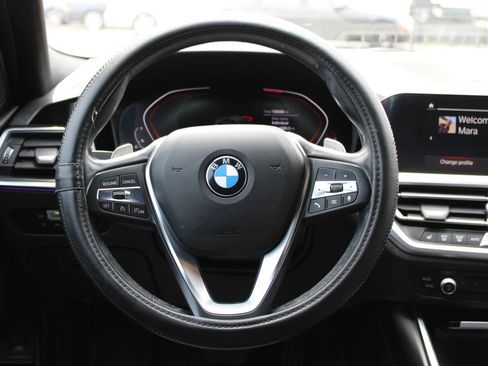 Used 2019 BMW 330i Sedan w/ Driving Assistance Package image 16