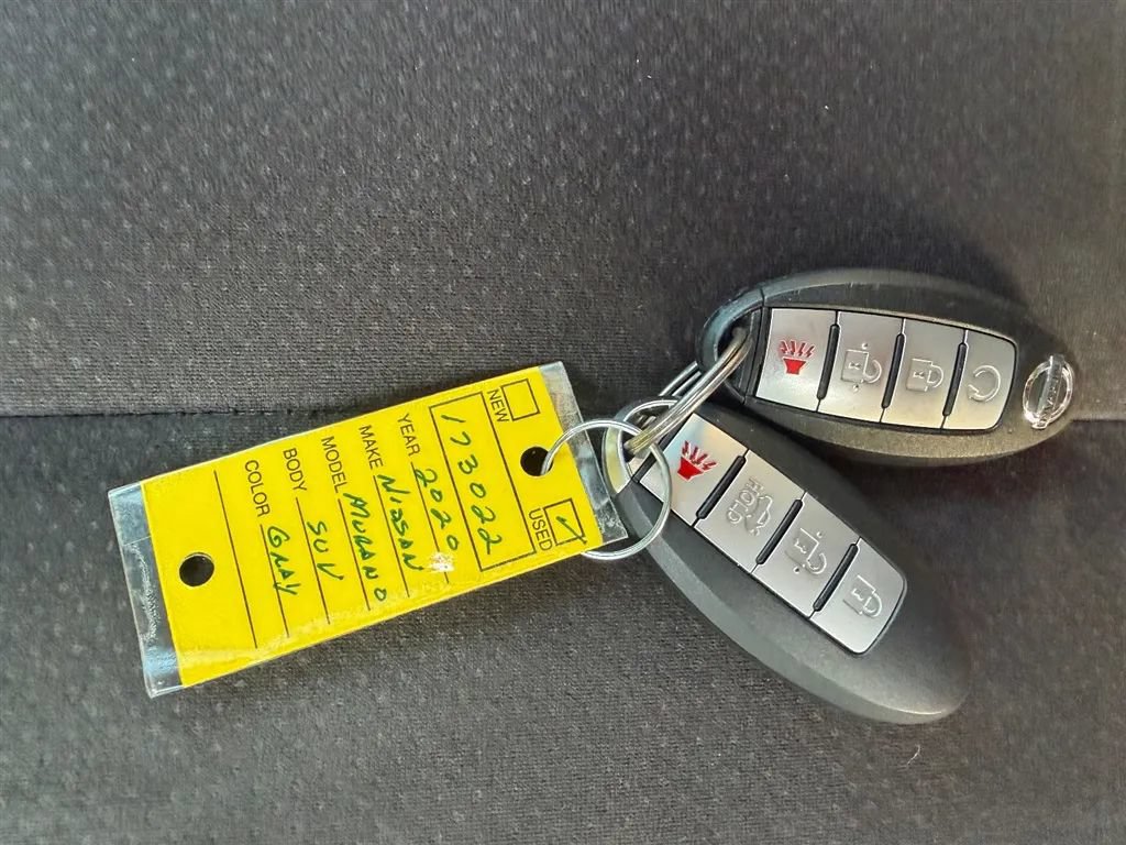 Used 2020 Nissan Murano SV FWD image 41