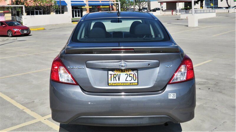 Used 2019 Nissan Versa SV FWD image 8