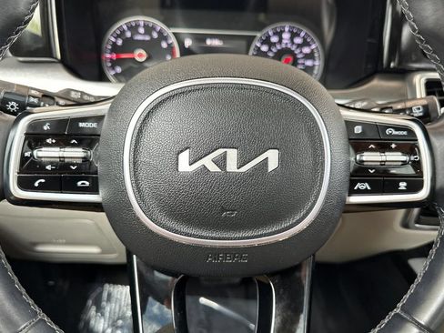 Used 2022 Kia Sorento SX AWD/4WD image 25
