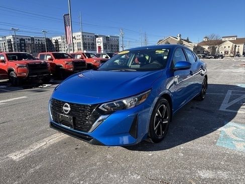 Used 2024 Nissan Sentra SV image 7