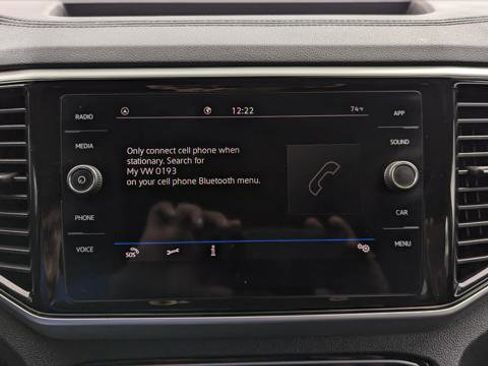 Used 2023 Volkswagen Atlas Cross Sport SE image 31