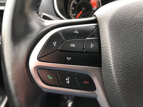 Used 2021 Jeep Cherokee Limited image 37