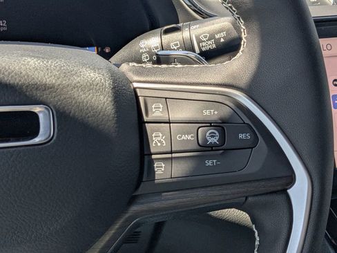New 2026 Jeep Grand Cherokee L Limited AWD/4WD image 26