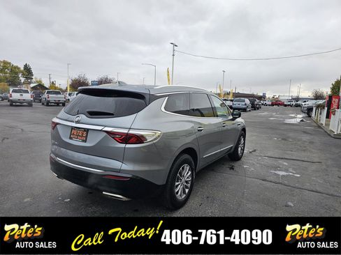 Used 2024 Buick Enclave Premium image 4