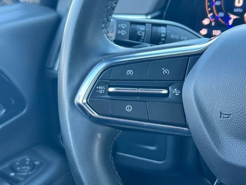 Used 2025 Chevrolet Tahoe LT image 25