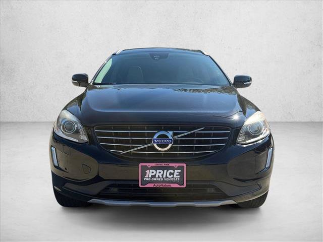 Used 2017 Volvo XC60 T5 Inscription w/ Preferred Option Package FWD image 2