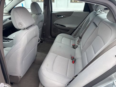 Used 2024 Chevrolet Malibu LT image 31