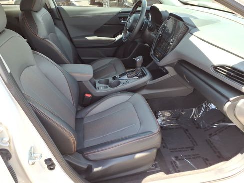 Used 2024 Subaru Crosstrek 2.5i Limited w/ Crosstrek Mirror Package AWD/4WD image 15