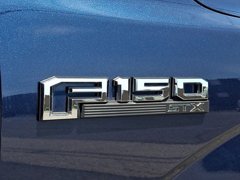 Used 2018 Ford F150 XL w/ Equipment Group 101A Mid AWD/4WD image 28