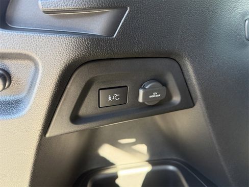 New 2025 Honda Pilot Touring image 9