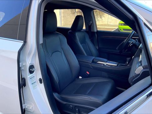 Used 2020 Lexus RX 350L Premium image 8