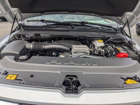 New 2026 RAM 1500 Laramie AWD/4WD image 41