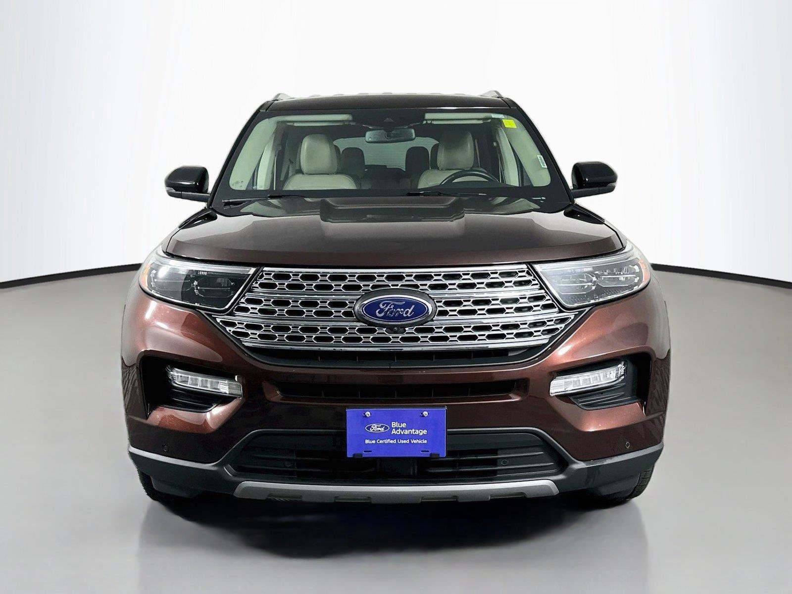 Certified 2020 Ford Explorer Limited w/ Class III Trailer Tow Package AWD/4WD image 3