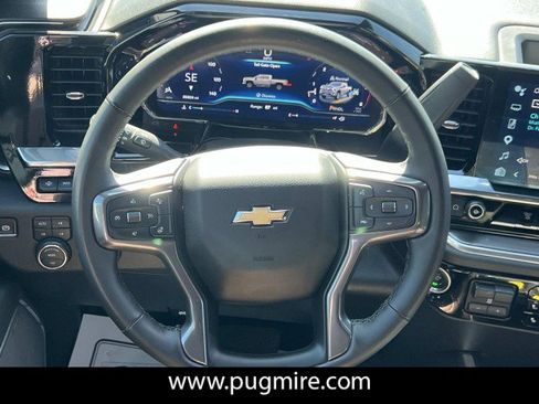 Used 2025 Chevrolet Silverado 2500 High Country w/ High Country Premium Package image 24