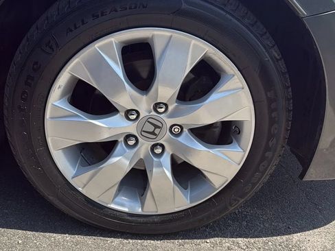 Used 2010 Honda Accord EX-L image 41