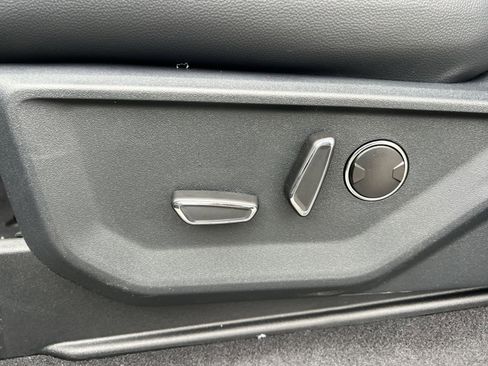 New 2026 Ford F150 Lariat w/ Equipment Group 502A High image 14