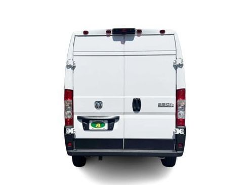 Used 2024 RAM ProMaster 2500 w/ Convenience Group FWD image 3
