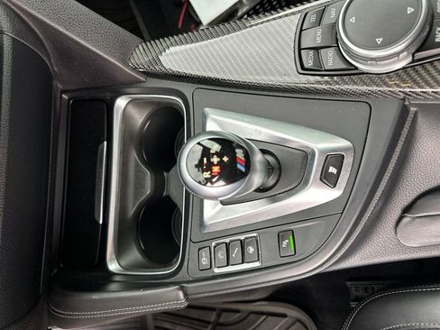 Used 2017 BMW M4 Coupe RWD image 21