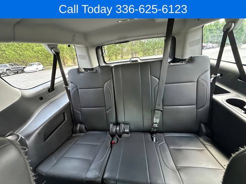 Used 2018 GMC Yukon XL SLT w/ Open Road Package AWD/4WD image 26