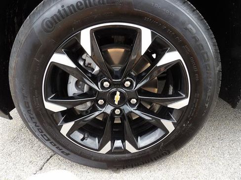 Used 2023 Chevrolet TrailBlazer LT w/ Convenience Package AWD/4WD image 9