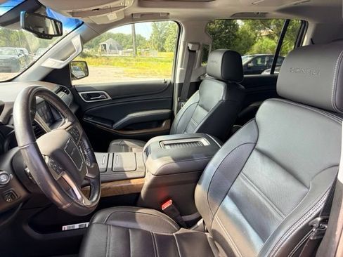 Used 2018 GMC Yukon XL Denali w/ Open Road Package AWD/4WD image 7