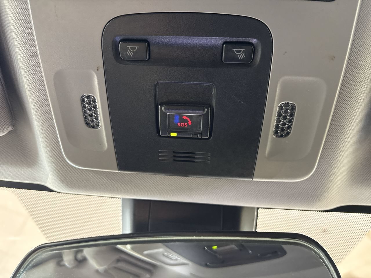 Used 2023 Toyota Camry SE FWD image 16