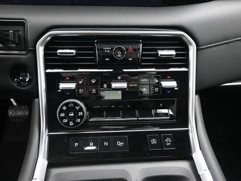 New 2026 Nissan Armada Platinum Reserve image 30