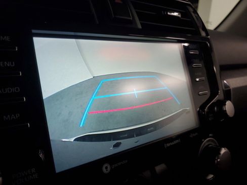 Used 2021 Toyota 4Runner TRD Off-Road image 29