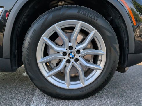 Used 2023 BMW X5 xDrive40i w/ Premium Package AWD/4WD image 14