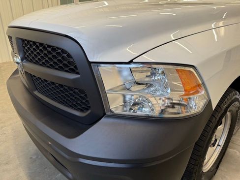 Used 2022 RAM 1500 Tradesman w/ Power & Remote Entry Group image 10